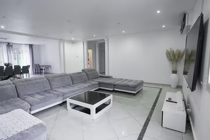 Villa Noisy-le-Grand